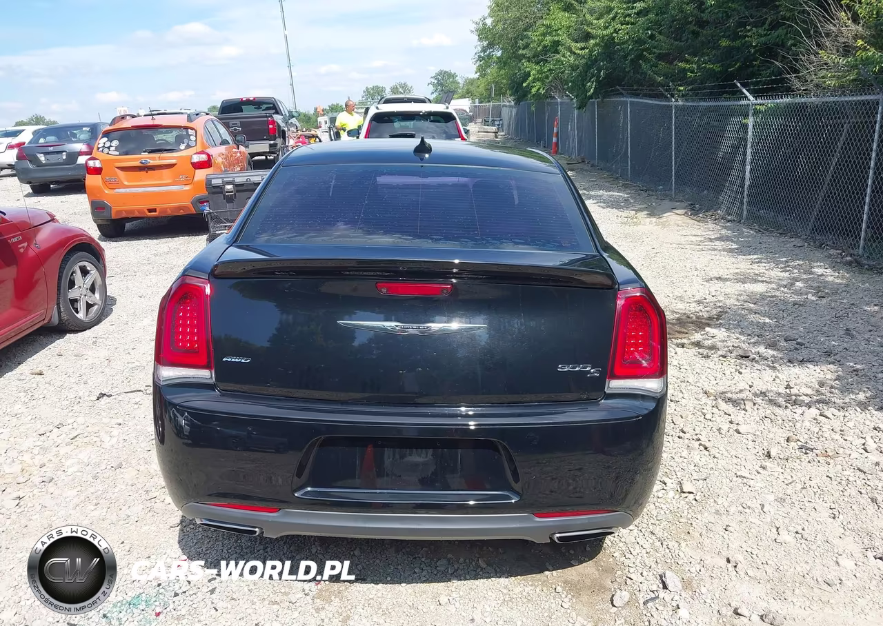 2017 Chrysler 300 VIN:2C3CCAGG4HH648191 - 16