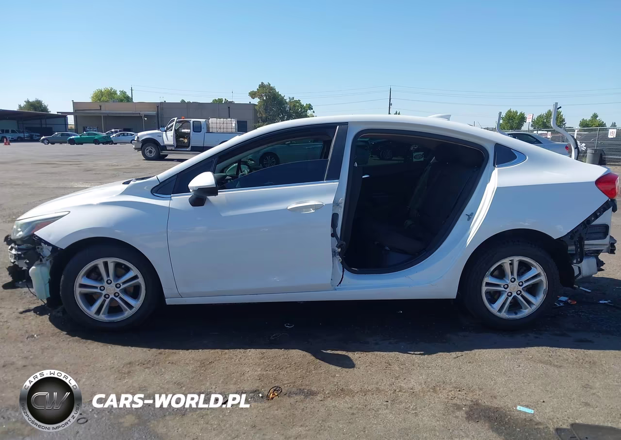 2017 Chevrolet Cruze Lt Auto VIN:1G1BE5SM2H7235762 - 14