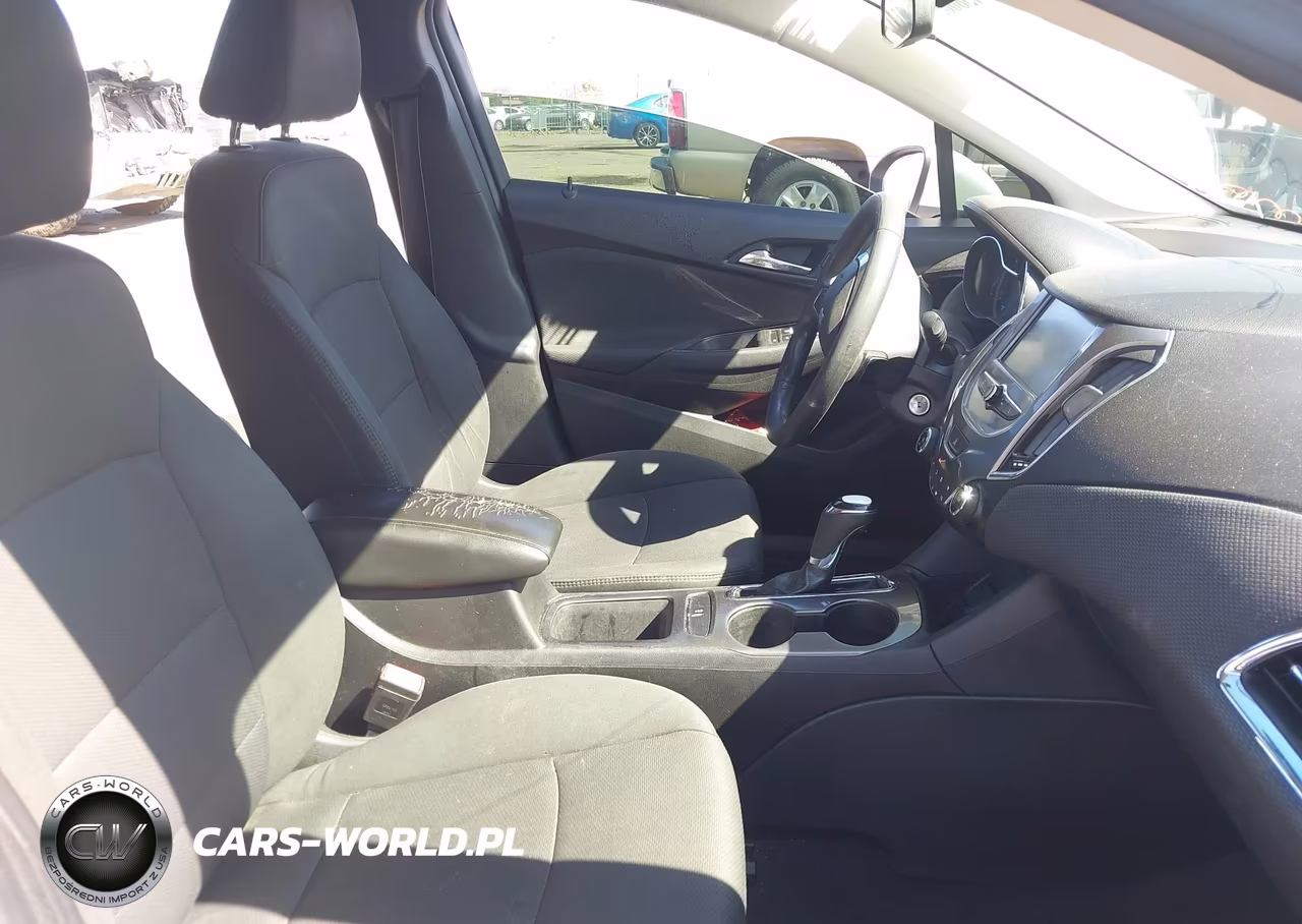 2017 Chevrolet Cruze Lt Auto VIN:1G1BE5SM2H7235762 - 5