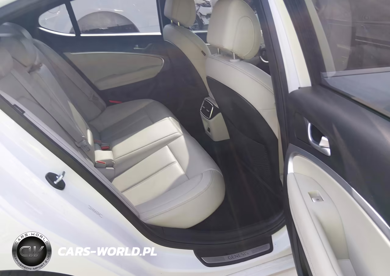 2024 Genesis G70 2.5T Rwd VIN:KMTG34SC2RU142703 - 8