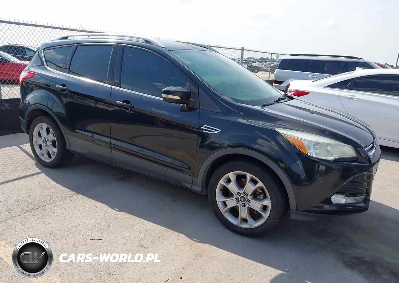 2014 Ford Escape Titanium – zdjęcie 1 z 12