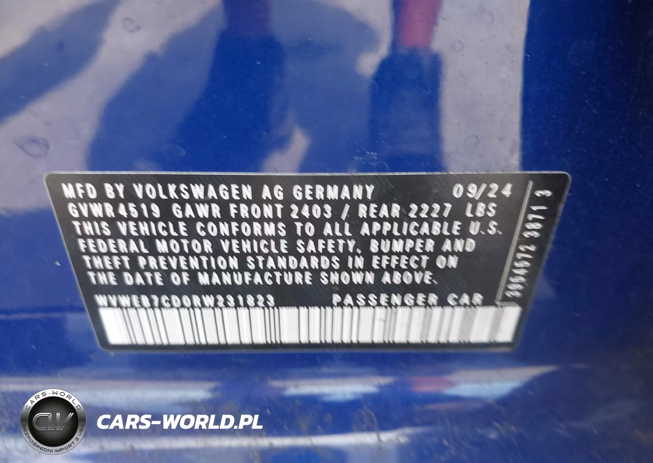 2024 Volkswagen Golf R 2.0T VIN:WVWEB7CD0RW231823 - 9