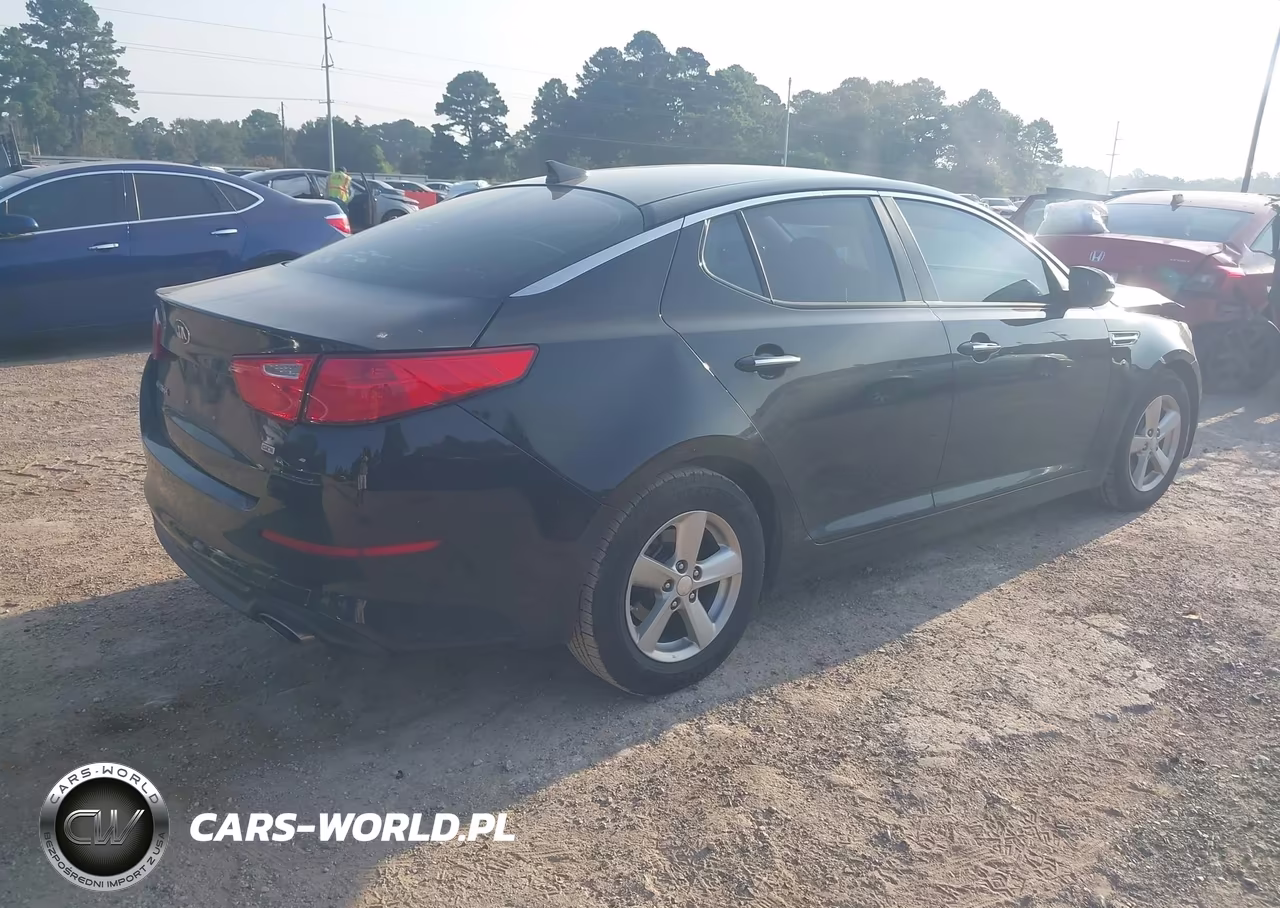 2015 Kia Optima Lx VIN:5XXGM4A70FG466511 - 4