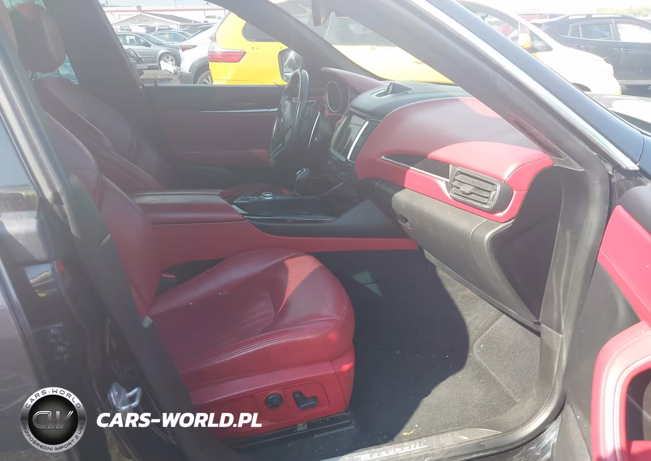 2017 Maserati Levante VIN:ZN661XUS6HX222586 - 5