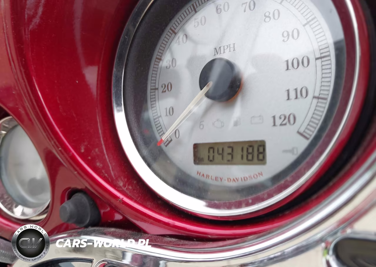 2011 Harley-Davidson Flhx VIN:1HD1KBM11BB625672 - 7