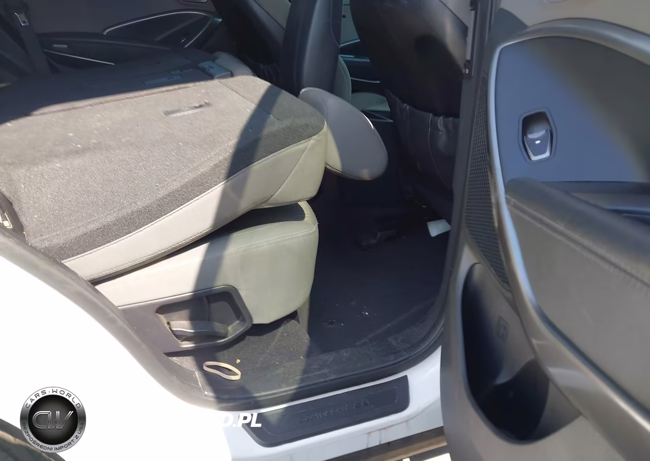 2018 Hyundai Santa Fe Sport 2.4L VIN:5NMZTDLB3JH085579 - 8