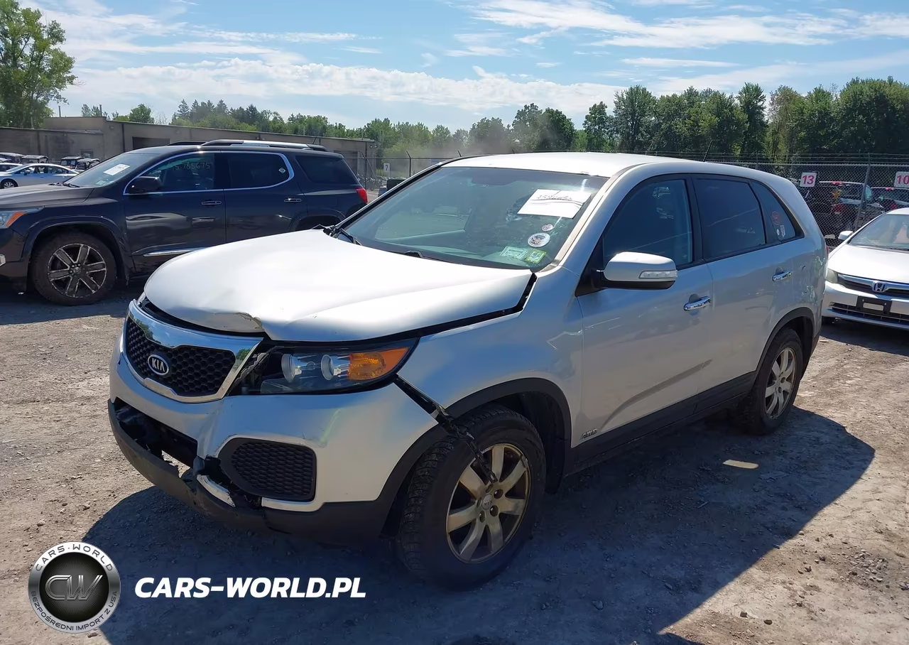 2013 Kia Sorento Lx VIN:5XYKTCA61DG409077 - 2