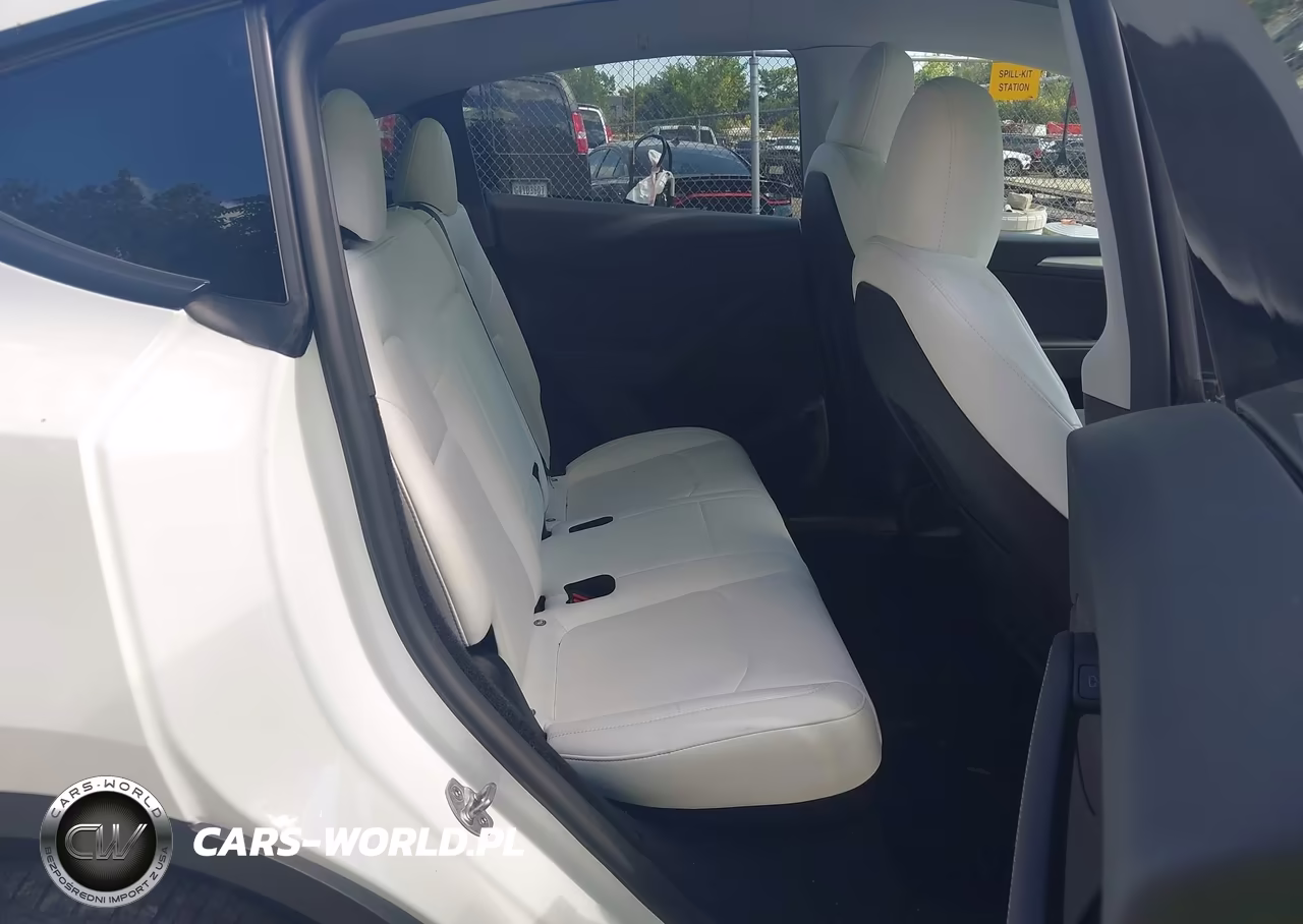 2024 Tesla Model Y Long Range Dual Motor All-Wheel Drive VIN:7SAYGDEE3RA220077 - 8