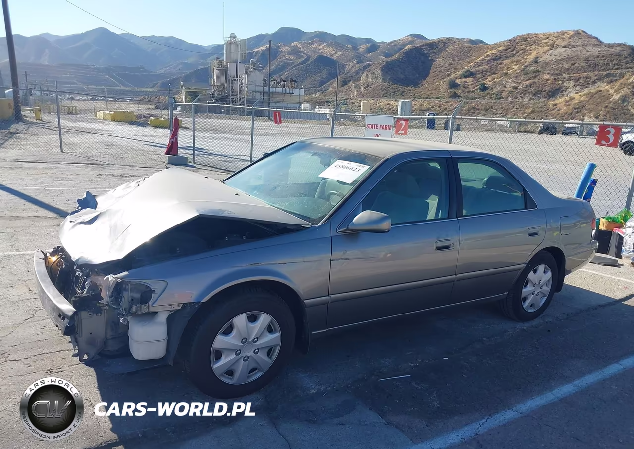 2000 Toyota Camry Le VIN:JT2BG22K9Y0489162 - 16
