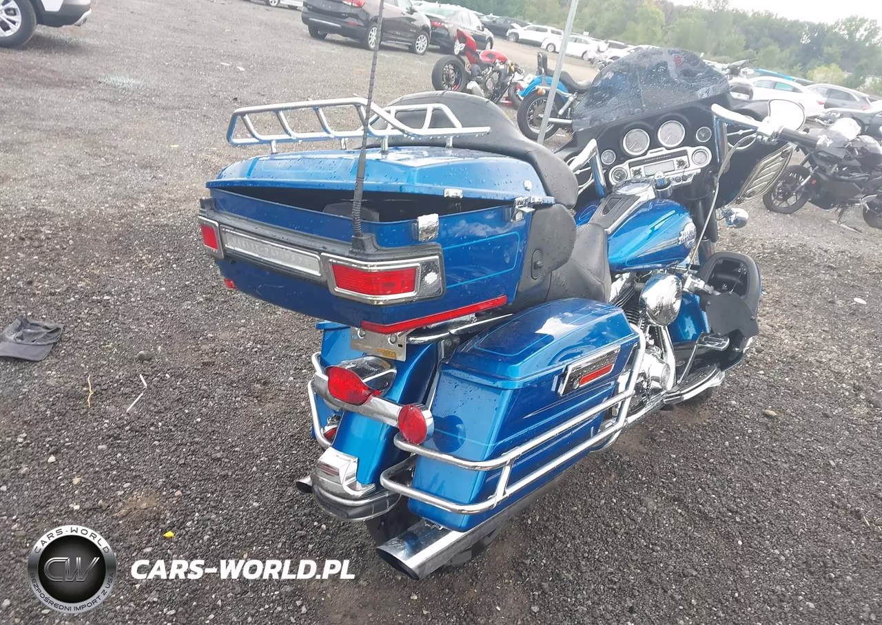 2006 Harley-Davidson Flhtcui VIN:1HD1FCW166Y687370 - 4