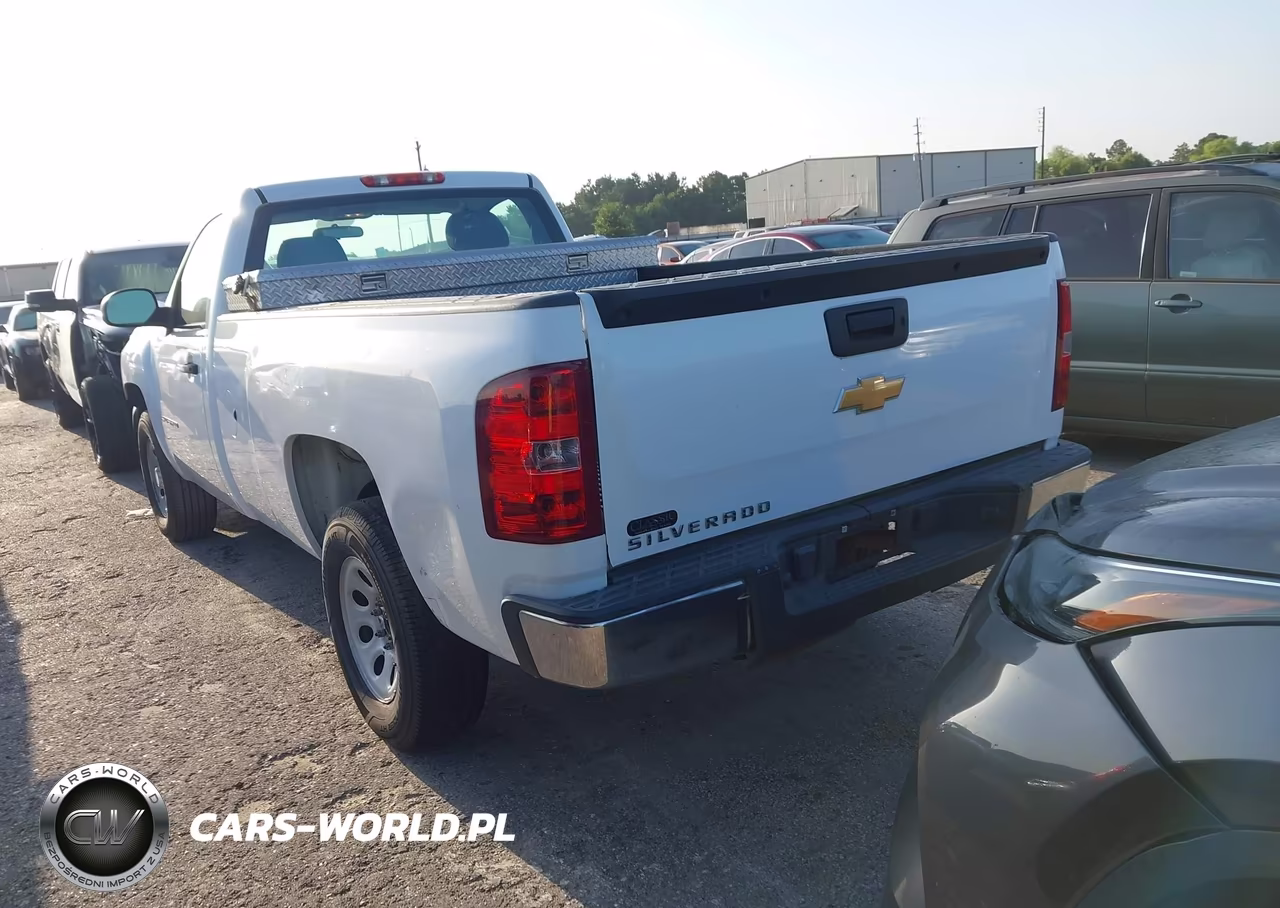 2013 Chevrolet Silverado 1500 Work Truck VIN:1GCNCPEXXDZ185946 - 3