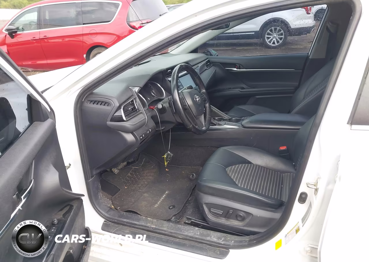 2019 Toyota Camry Se VIN:4T1B11HKXKU273617 - 5