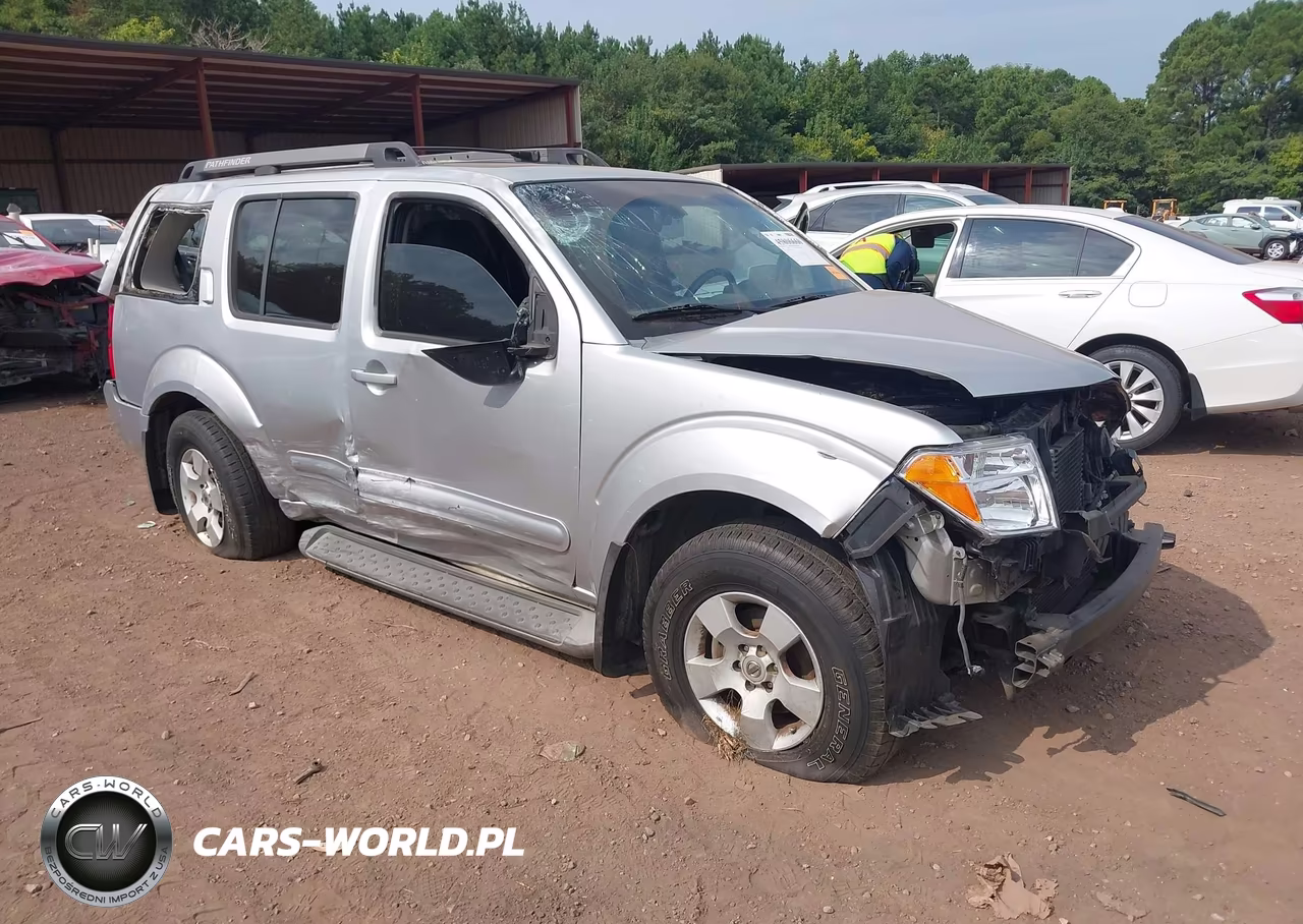 2005 Nissan Pathfinder Se