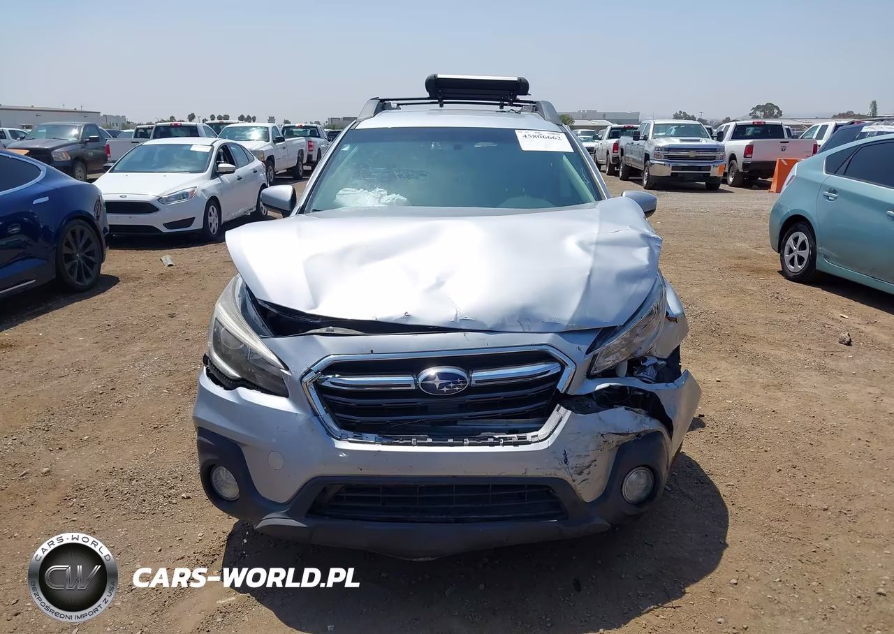 2018 Subaru Outback 2.5I Premium VIN:4S4BSACC5J3392547 - 13