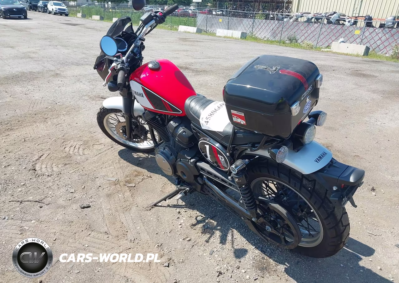 2017 Yamaha Scr950 VIN:JYAVN08E1HA000159 - 3