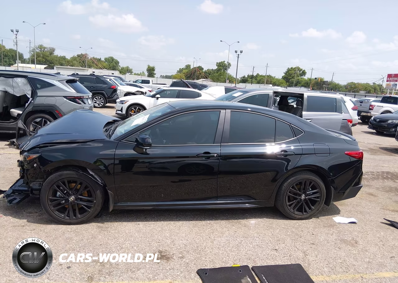 2026 Toyota Camry Se VIN:4T1DAACK2TU728719 - 14