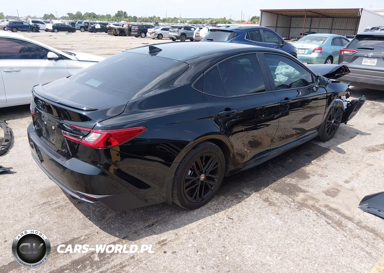 2026 Toyota Camry Se VIN:4T1DAACK2TU728719 - 4