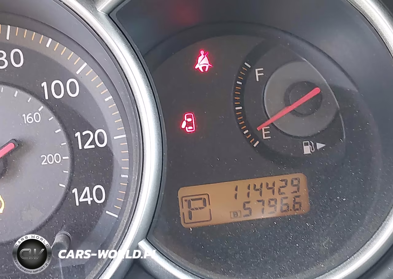 2008 Nissan Versa 1.8 S VIN:3N1BC13E18L386765 - 15