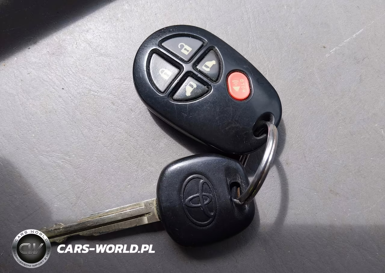 2009 Toyota Sienna Le VIN:5TDZK23CX9S245966 - 11
