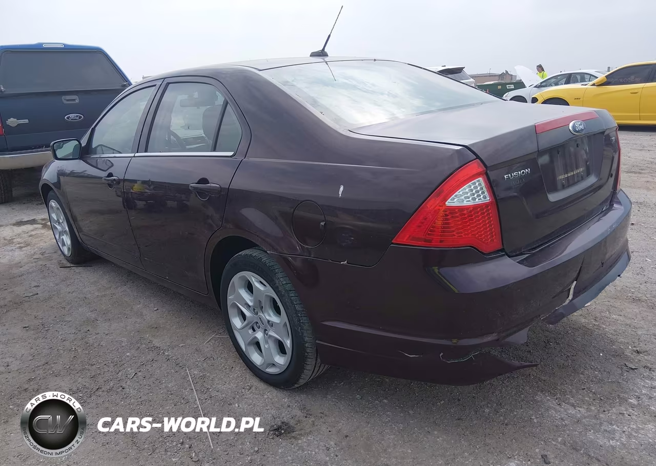 2011 Ford Fusion Se VIN:3FAHP0HA2BR275311 - 3