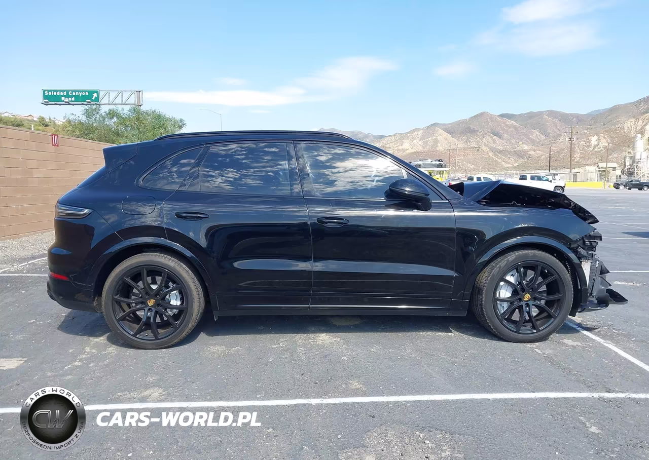 2020 Porsche Cayenne VIN:WP1AF2AY0LDA39671 - 14
