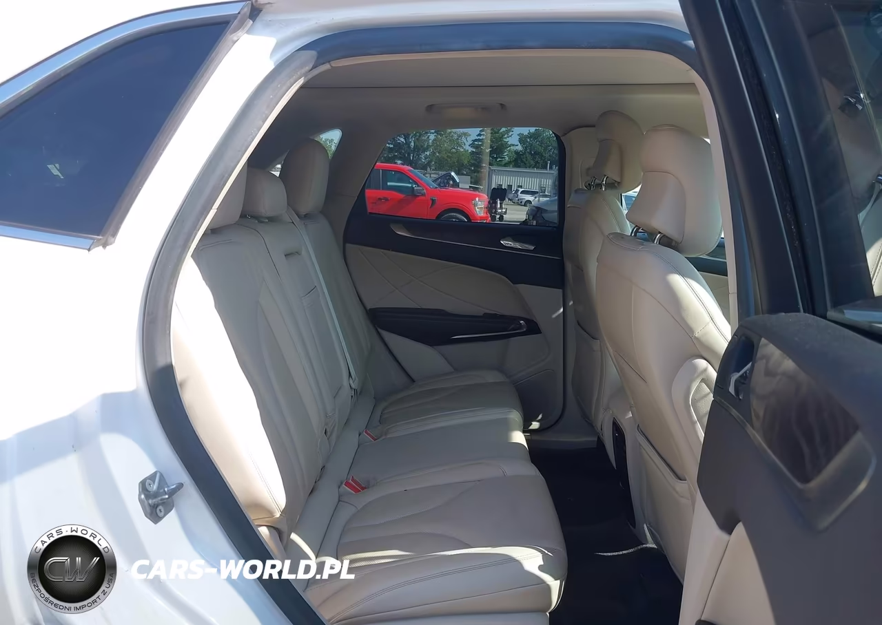 2018 Lincoln Mkc Reserve VIN:5LMTJ3DH3JUL12604 - 8