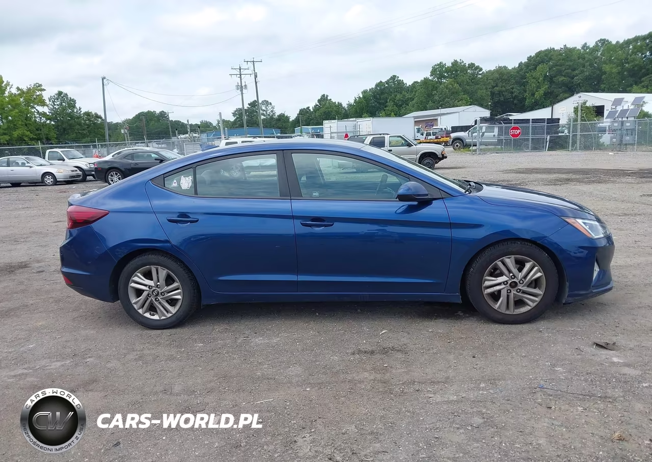2019 Hyundai Elantra Sel VIN:5NPD84LF6KH430994 - 13