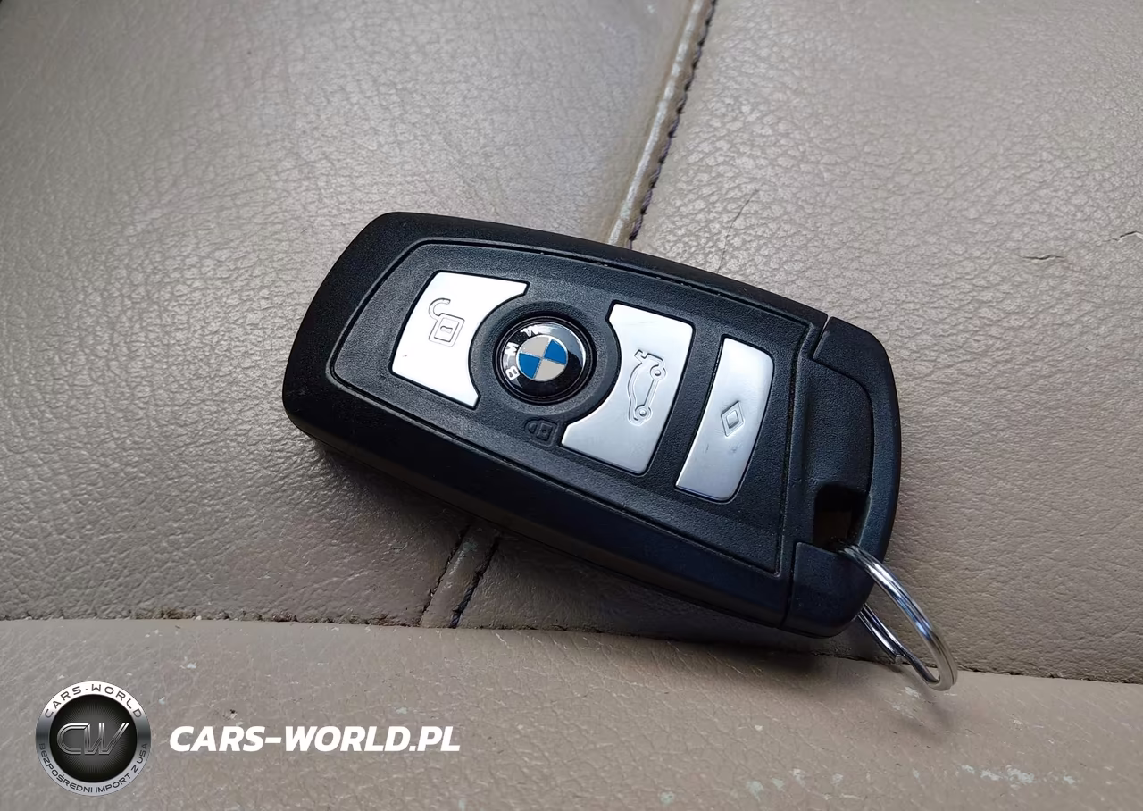 2011 BMW X3 xDrive28I VIN:5UXWX5C55BL705886 - 11