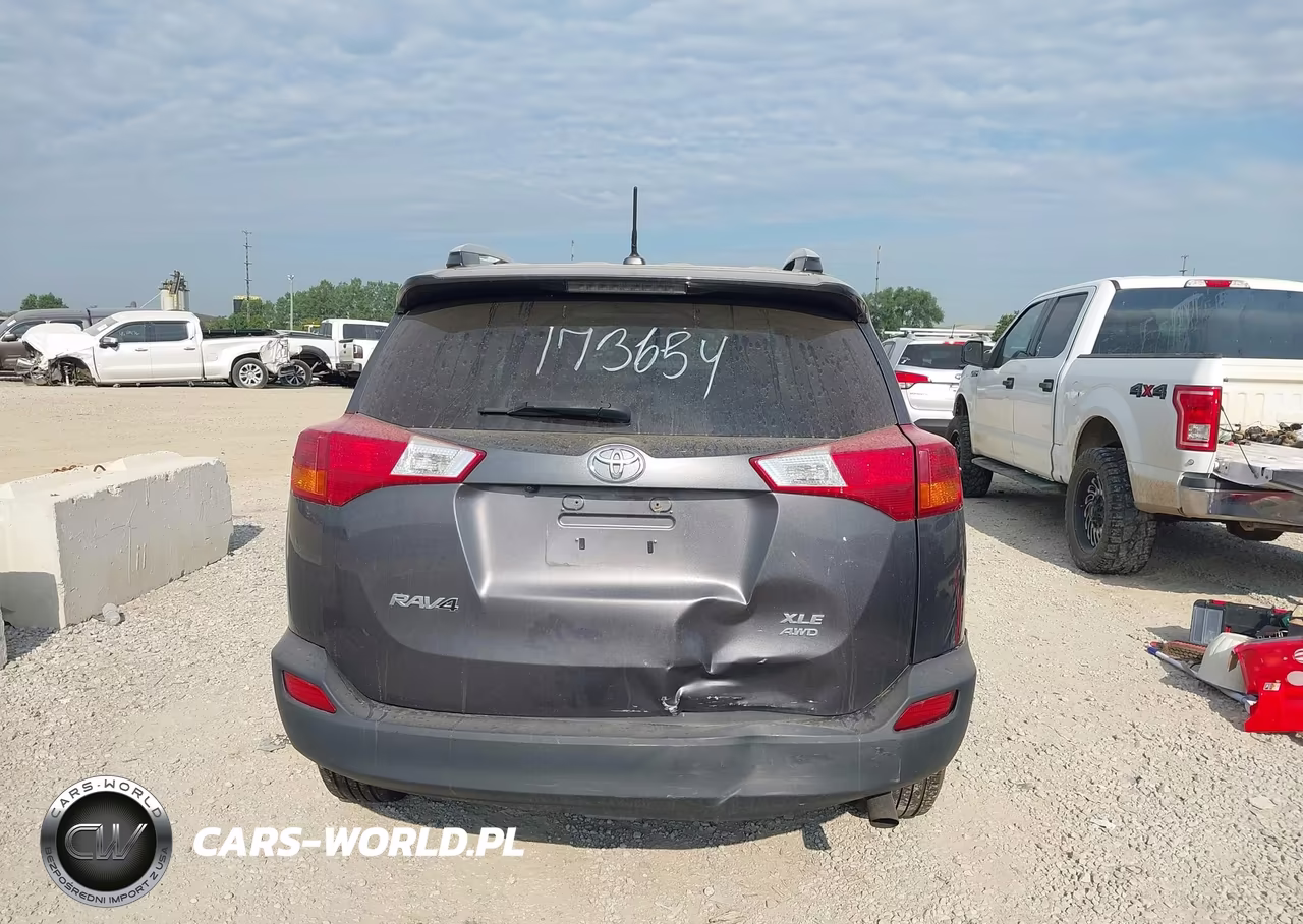 2014 Toyota Rav4 Xle VIN:2T3RFREV8EW173654 - 16