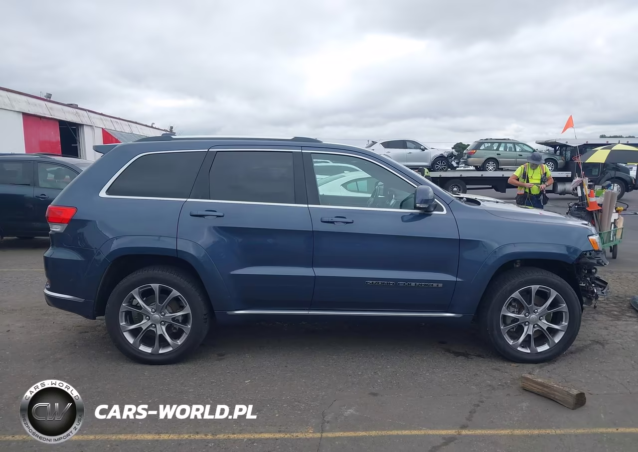2020 Jeep Grand Cherokee Summit 4X4 VIN:1C4RJFJT8LC129204 - 14