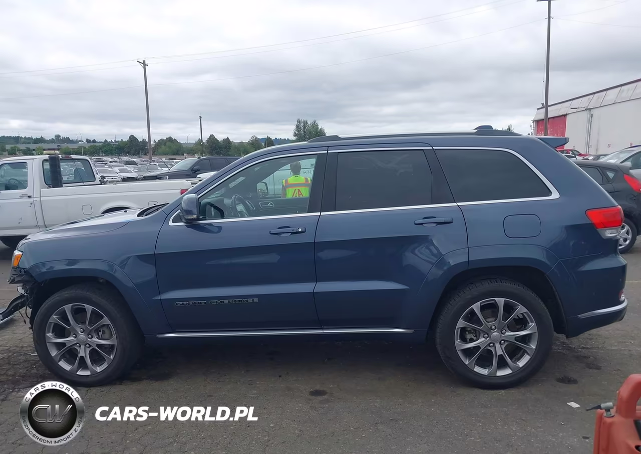 2020 Jeep Grand Cherokee Summit 4X4 VIN:1C4RJFJT8LC129204 - 15