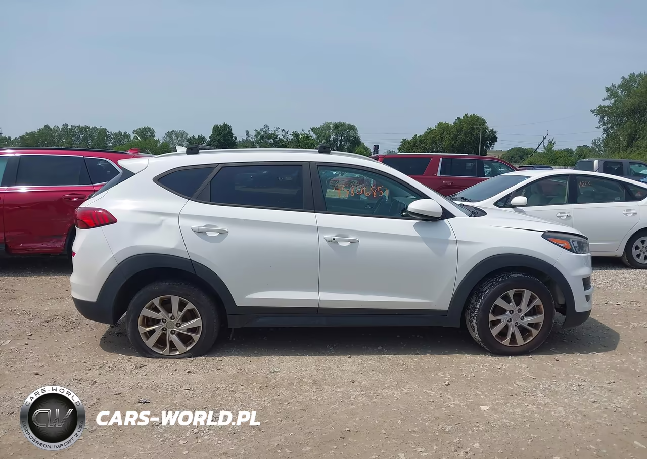 2019 Hyundai Tucson Value VIN:KM8J3CA45KU032898 - 13