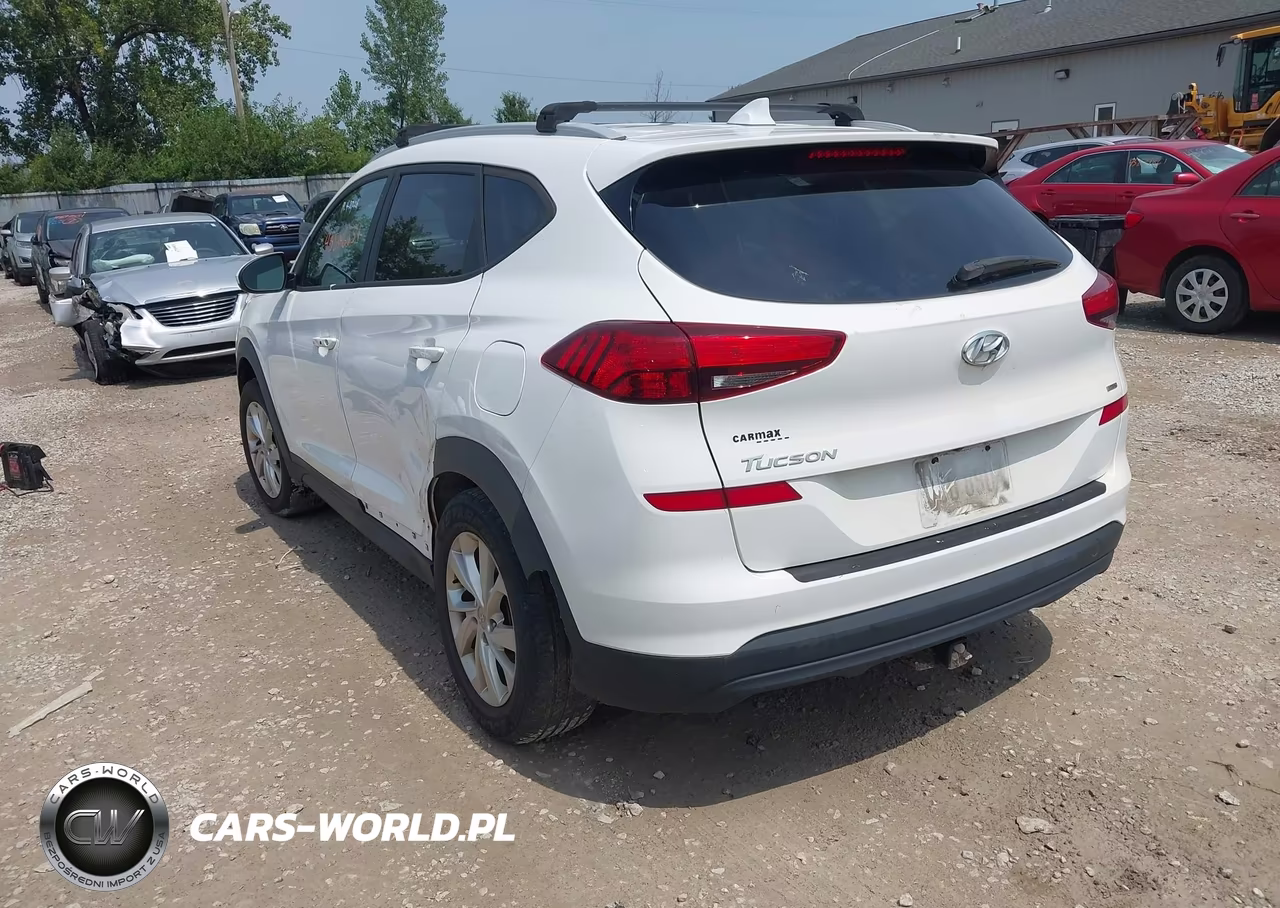 2019 Hyundai Tucson Value VIN:KM8J3CA45KU032898 - 3
