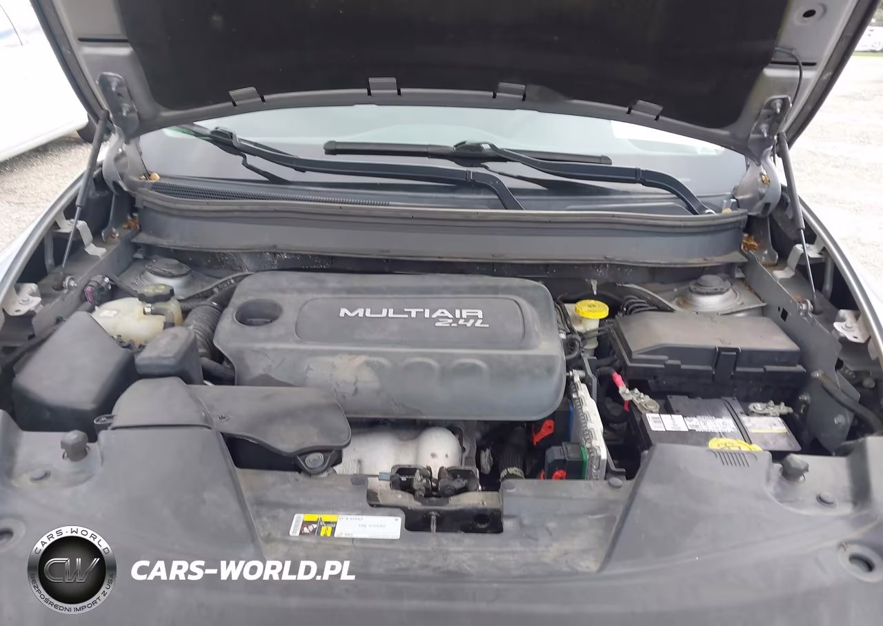 2014 Jeep Cherokee Sport VIN:1C4PJLAB1EW123226 - 10