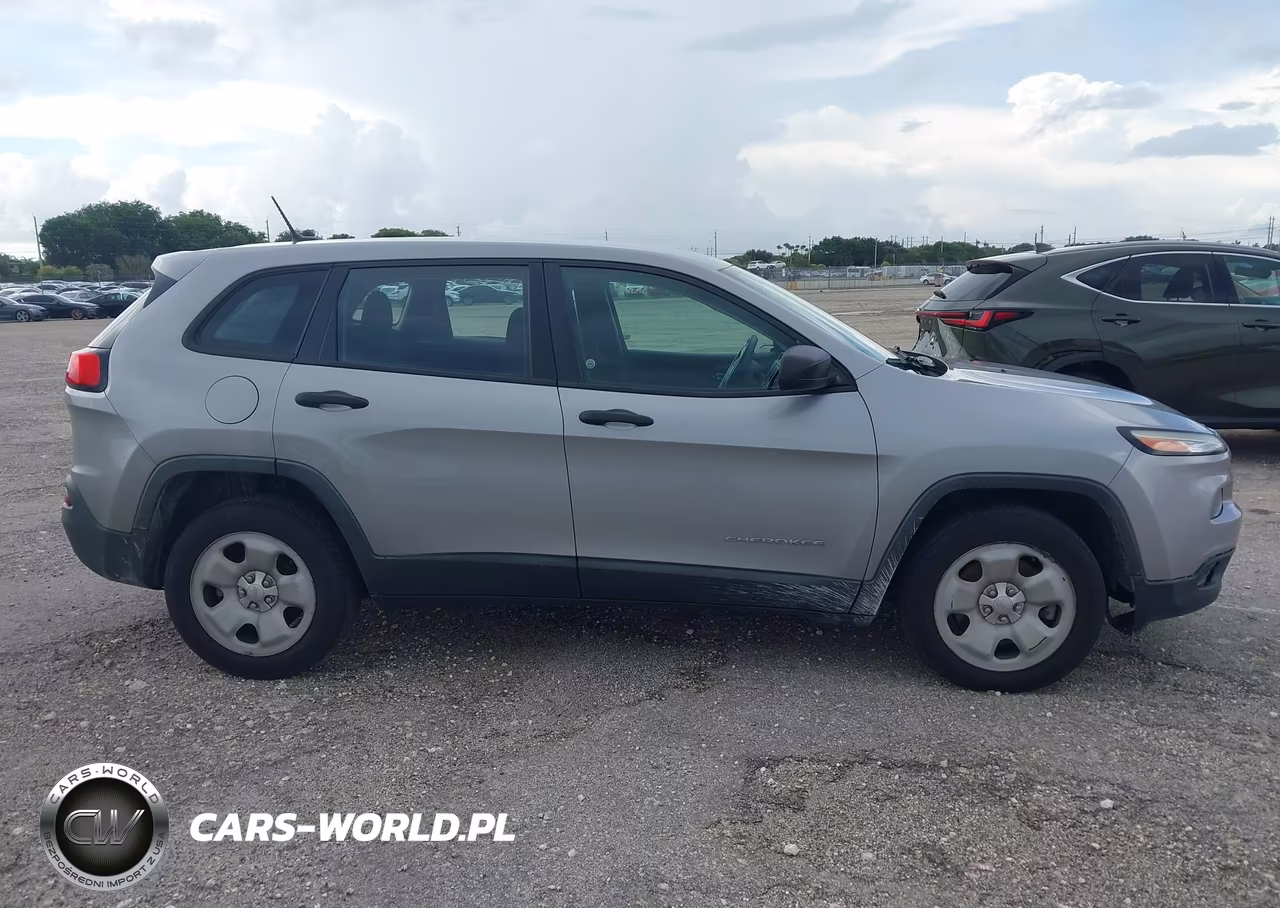 2014 Jeep Cherokee Sport VIN:1C4PJLAB1EW123226 - 13