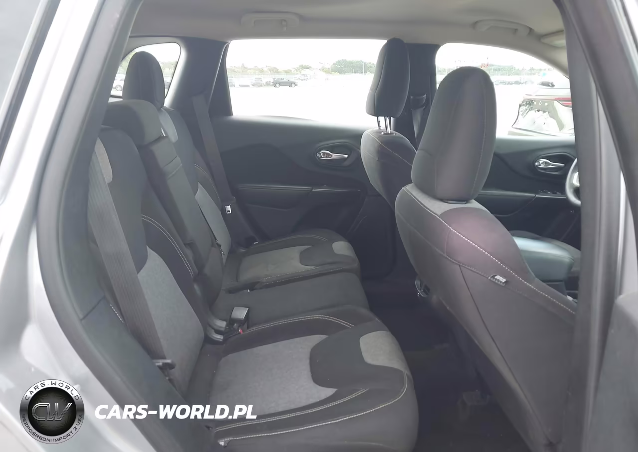 2014 Jeep Cherokee Sport VIN:1C4PJLAB1EW123226 - 8