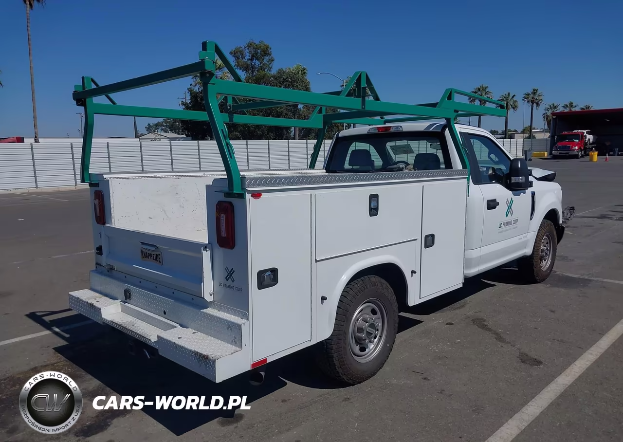 2018 Ford F-250 Xl VIN:1FTBF2A62JEB11594 - 4
