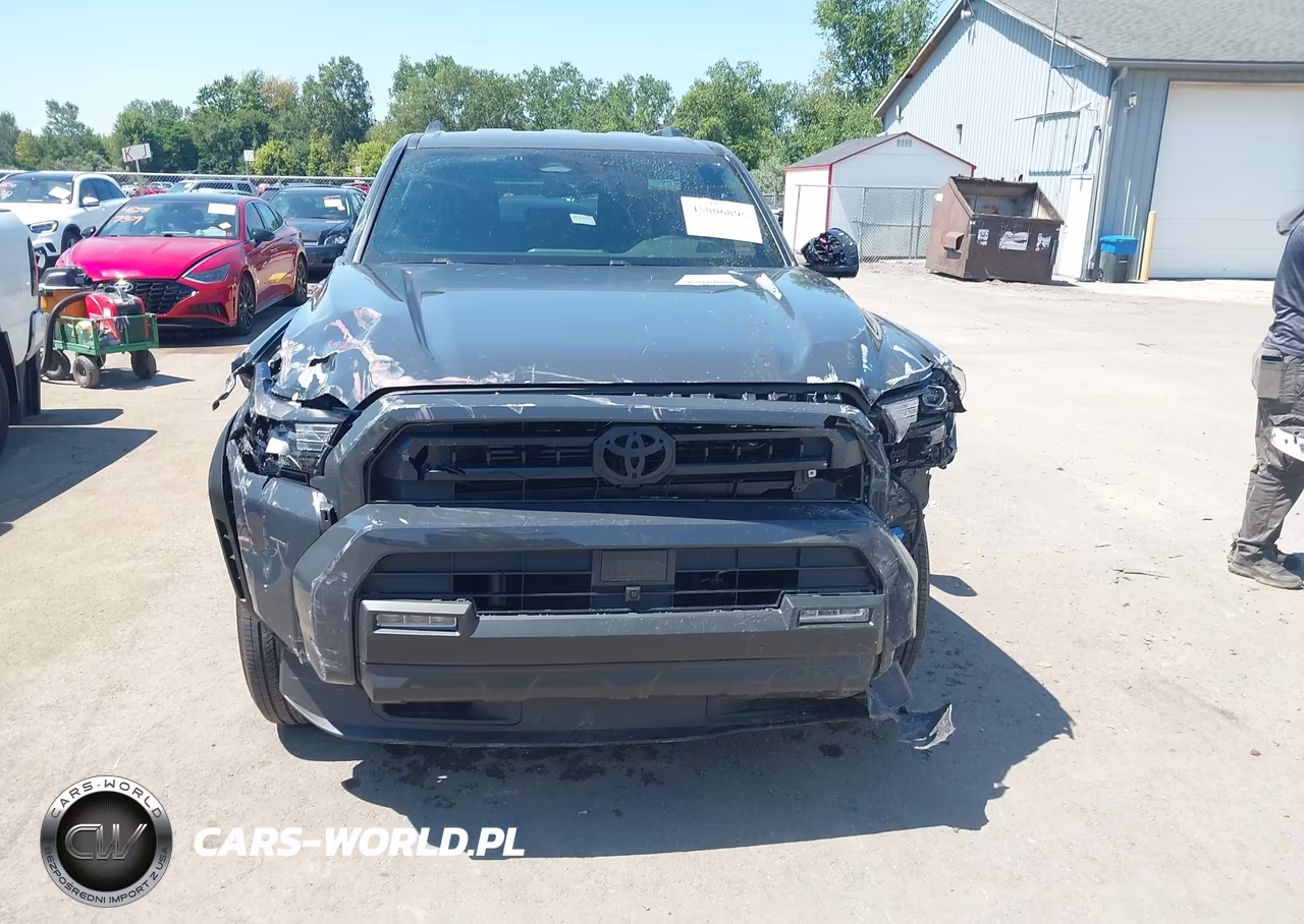 2025 Toyota 4Runner Sr5 VIN:JTEVA5AR6S5002429 - 12