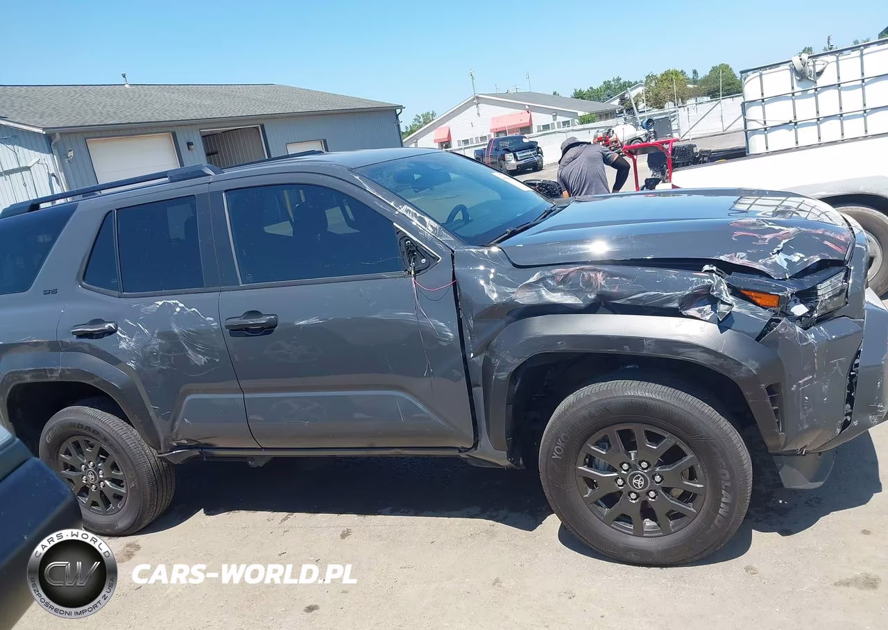 2025 Toyota 4Runner Sr5 VIN:JTEVA5AR6S5002429 - 13
