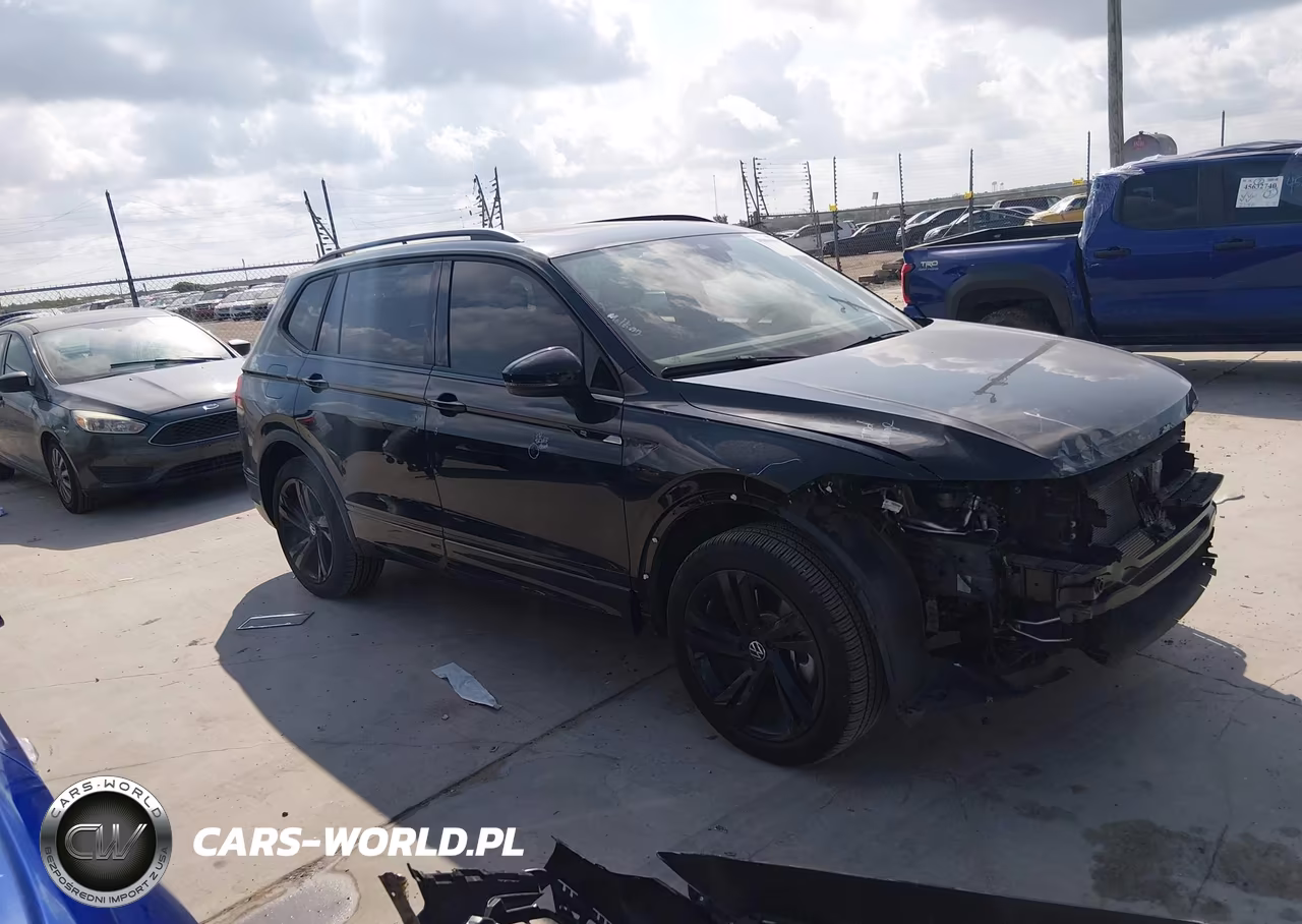 2024 Volkswagen Tiguan 2.0T Se R-Line Black VIN:3VV8B7AX1RM159025 - 14