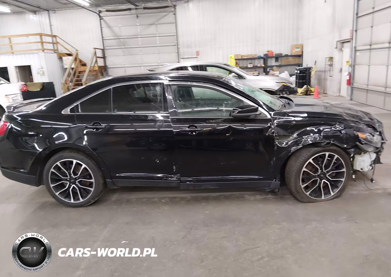 2017 Ford Taurus Sho VIN:1FAHP2KT3HG127822 - 14