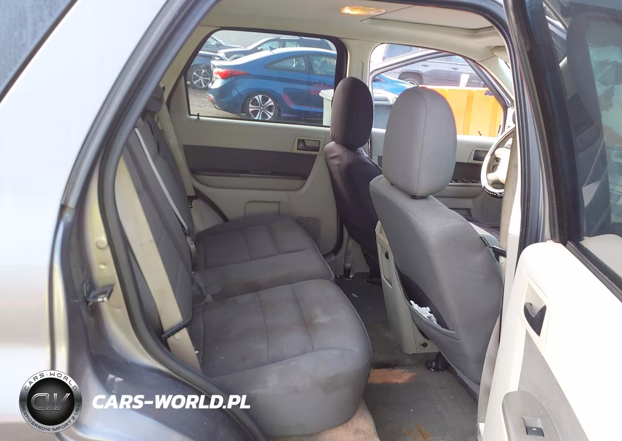 2009 Ford Escape Xlt VIN:1FMCU93789KB21631 - 8