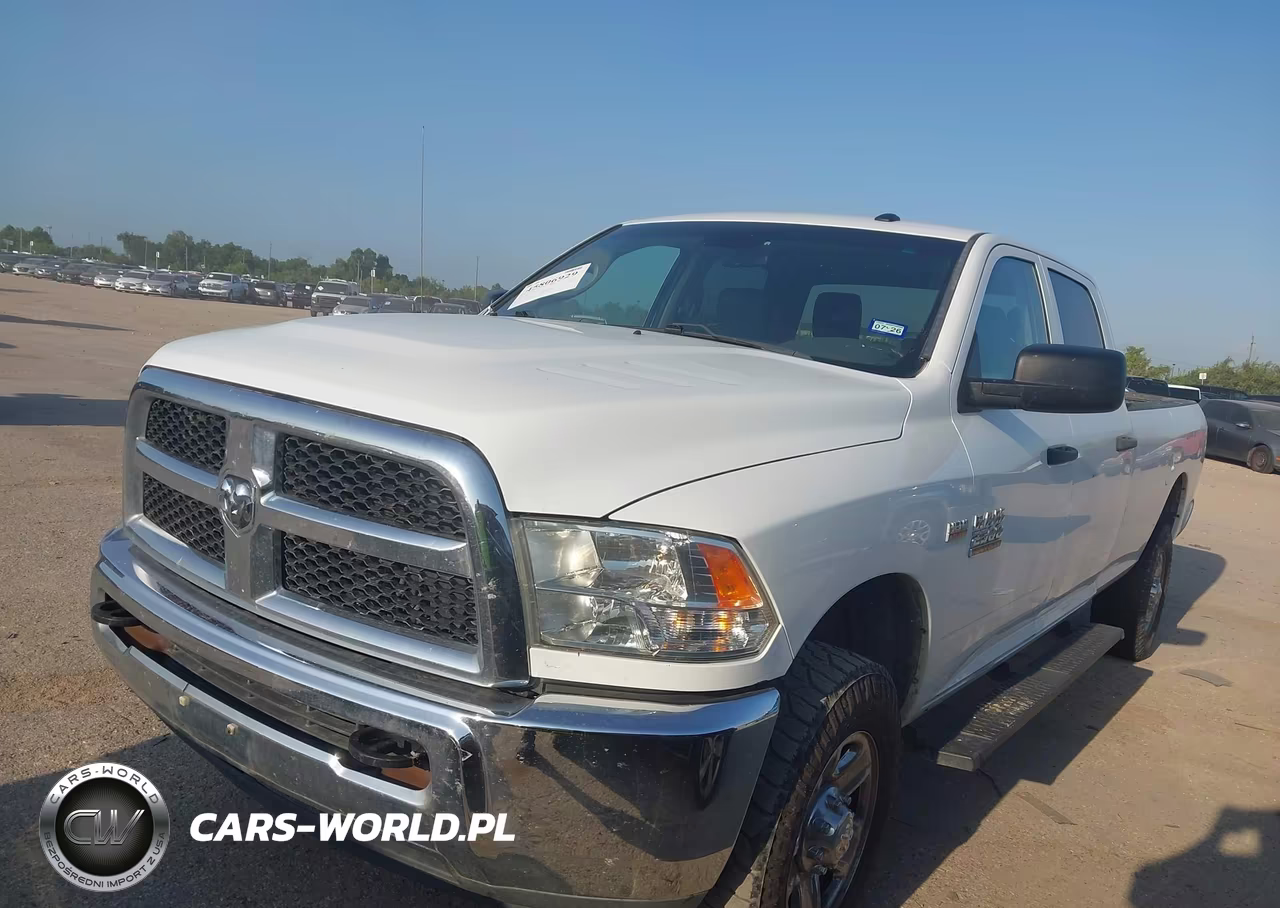 2018 Ram 2500 Tradesman 4X4 8' Box VIN:3C6TR5HT3JG117011 - 2