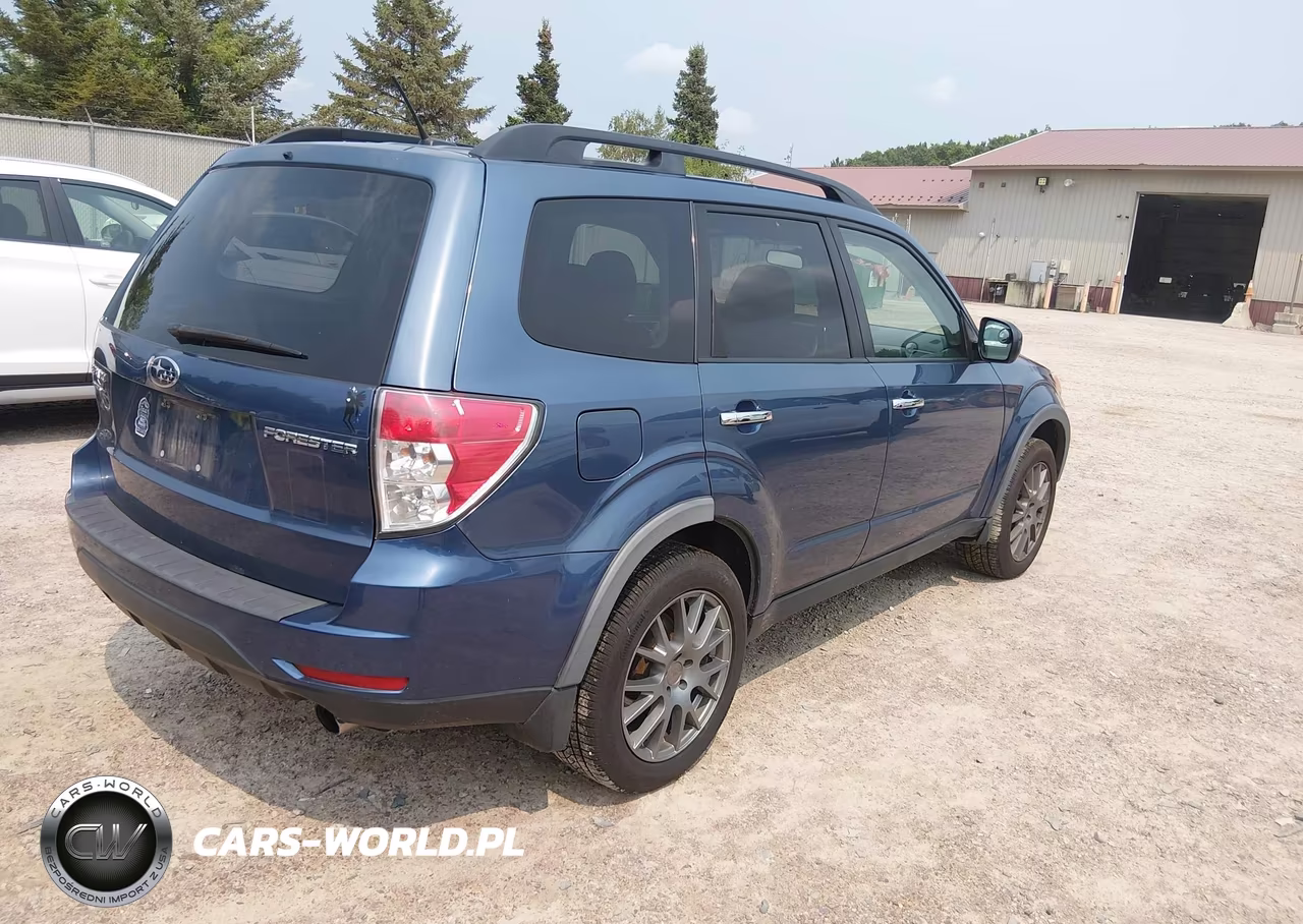 2012 Subaru Forester 2.5X Limited VIN:JF2SHBEC0CH400910 - 4