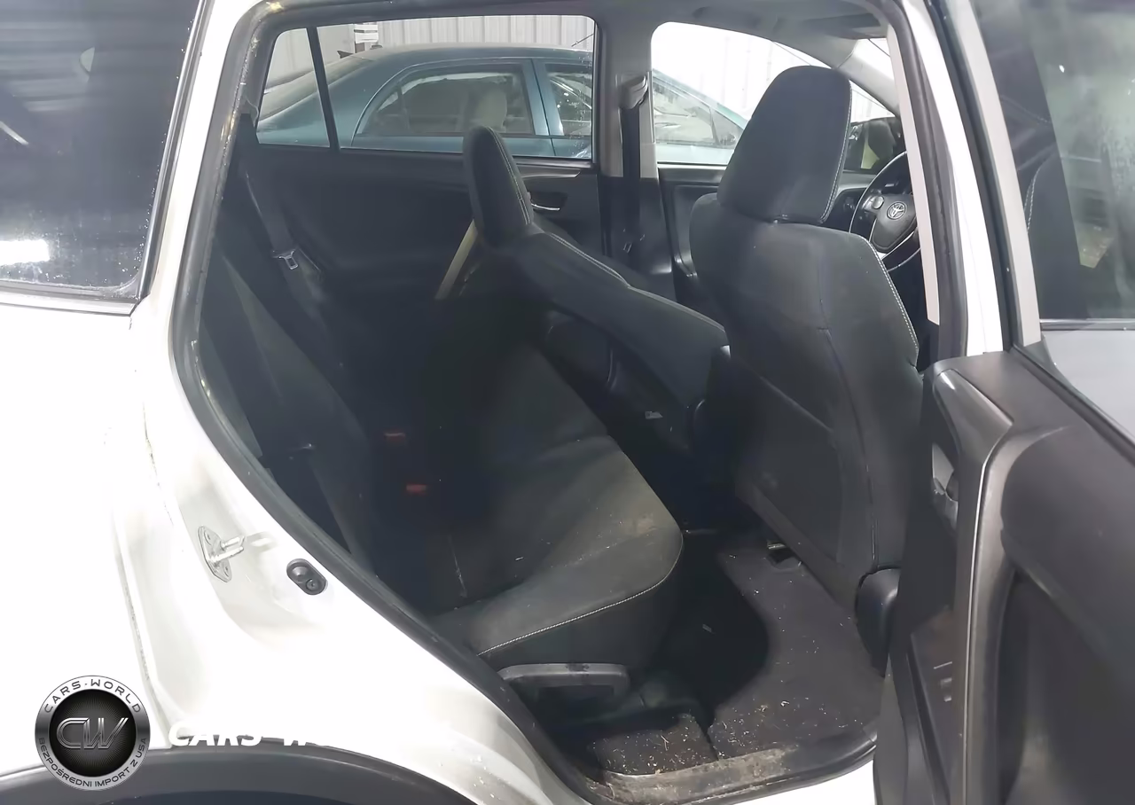 2017 Toyota Rav4 Xle VIN:JTMWFREVXHJ714080 - 8