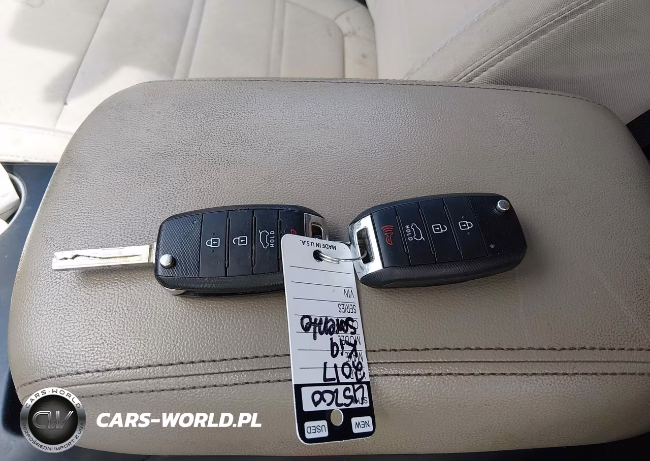 2017 Kia Sorento 2.4L Lx VIN:5XYPG4A35HG334749 - 11