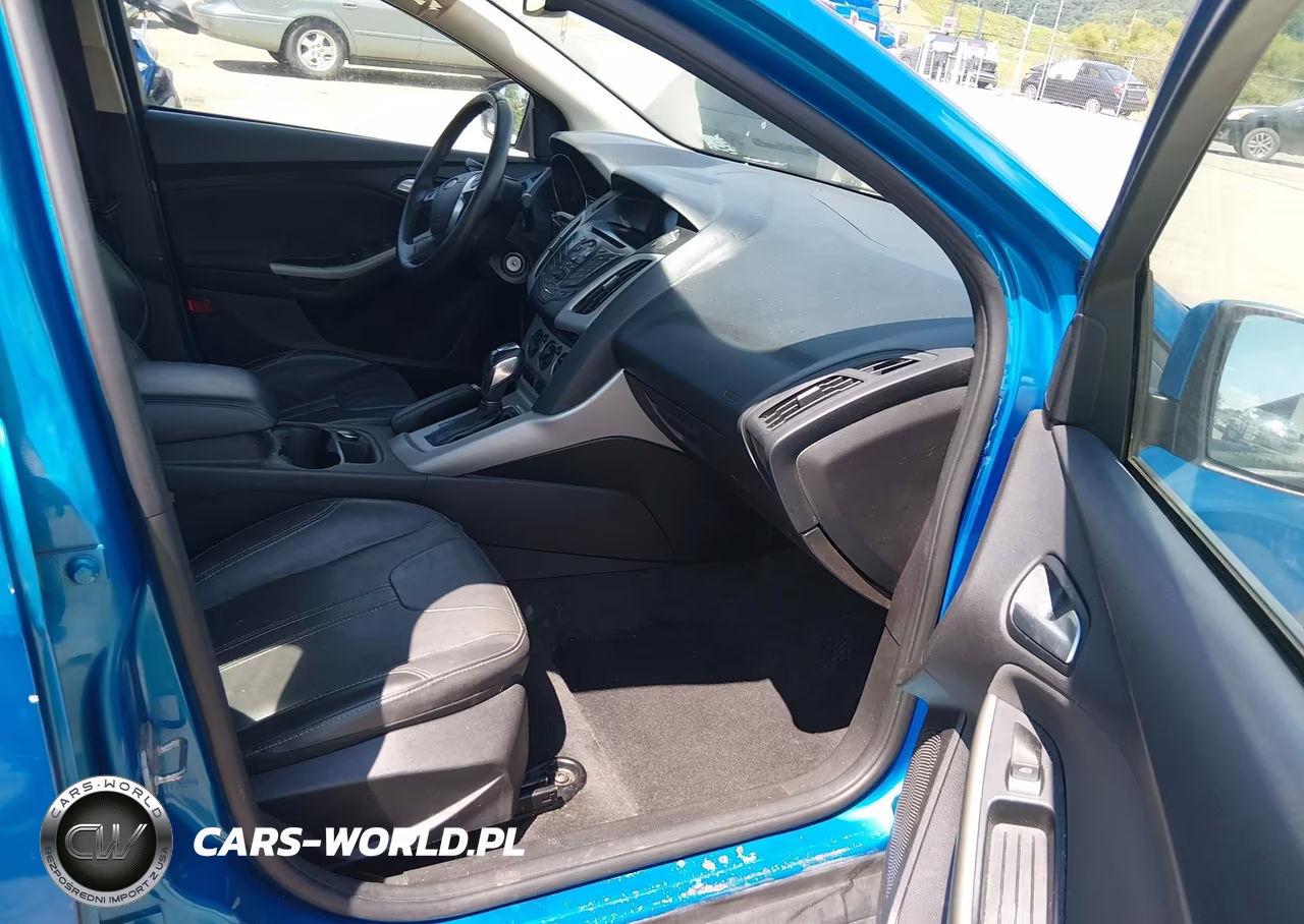 2014 Ford Focus Se VIN:1FADP3F29EL361018 - 5
