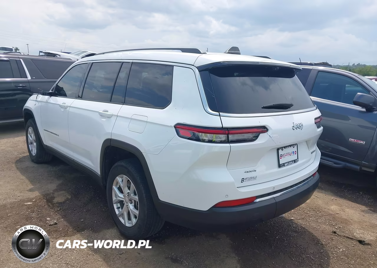 2023 Jeep Grand Cherokee L Limited 4X4 VIN:1C4RJKBG3P8875756 - 3