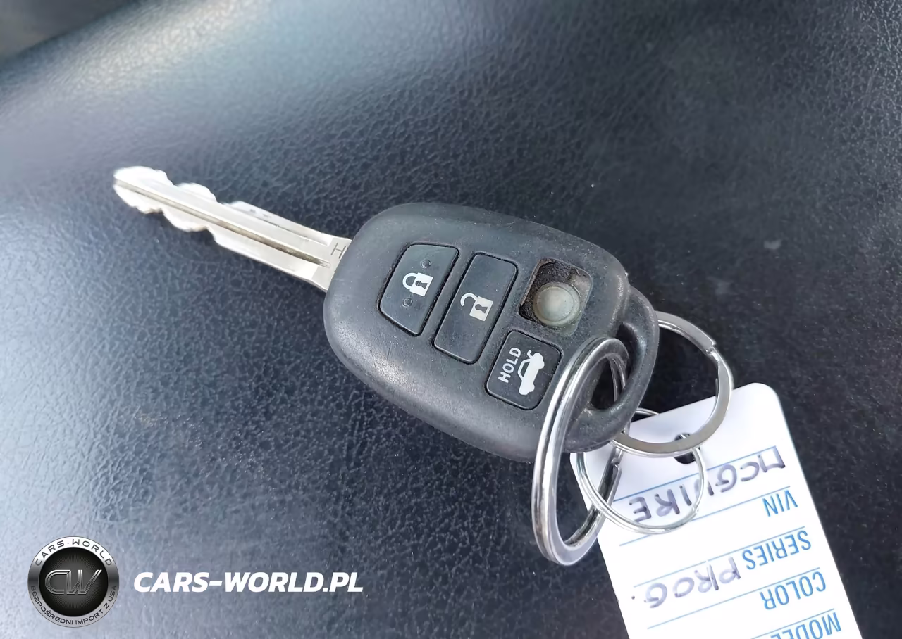 2016 Toyota Camry Le VIN:4T4BF1FKXGR584174 - 11