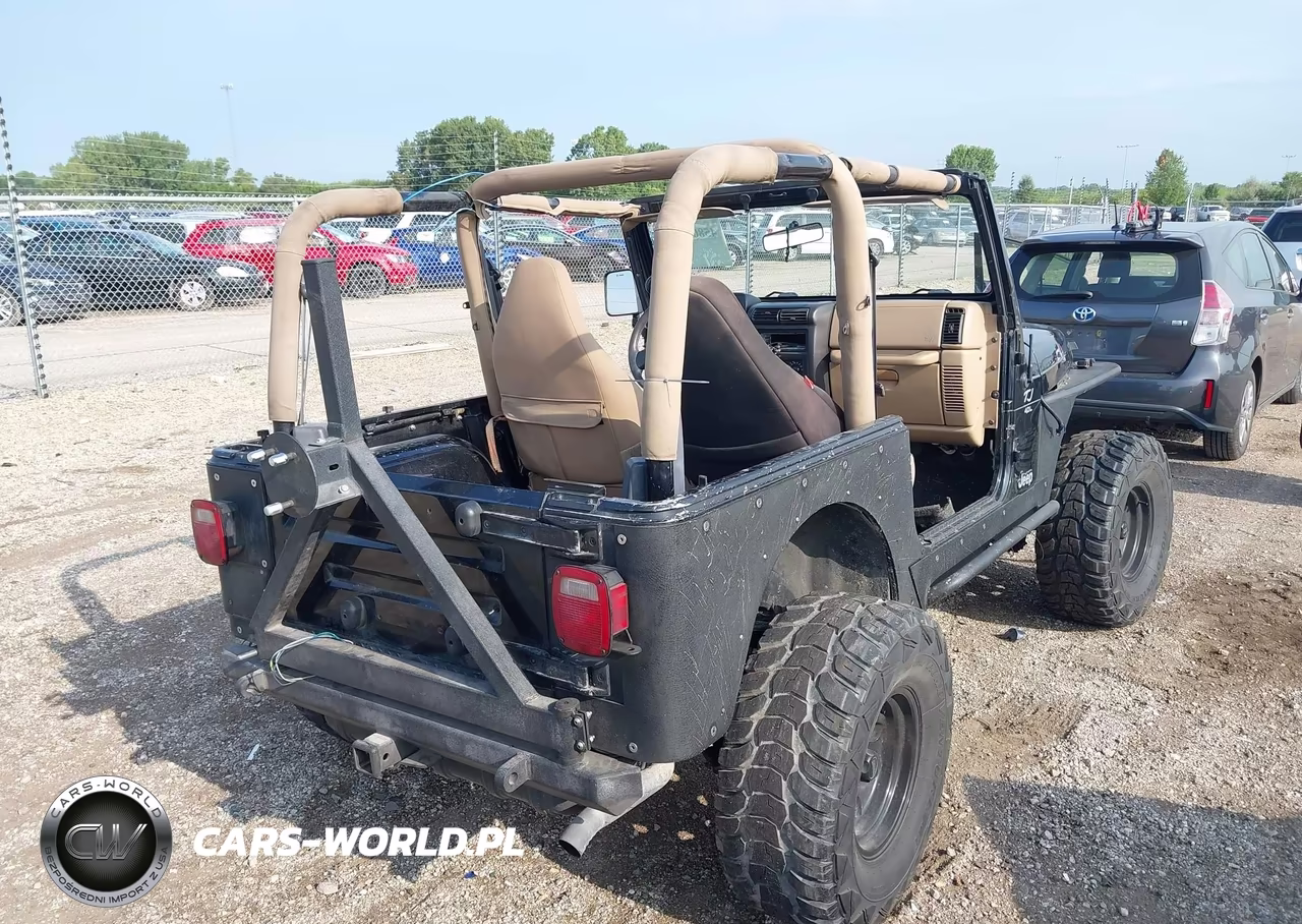 2000 Jeep Wrangler Sahara VIN:1J4FA59S7YP702662 - 4